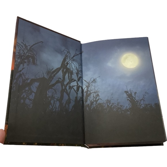 Jason Offutt The Girl In The Corn Duology Hardcover Signed Sprayed Edges New - Picture 9 of 13